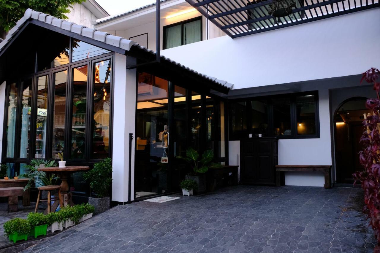 Baan Lung Poshtel Hostel Chiang Mai Ngoại thất bức ảnh