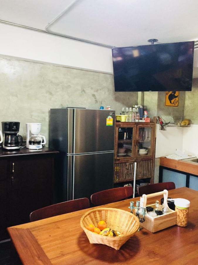 Baan Lung Poshtel Hostel Chiang Mai Ngoại thất bức ảnh