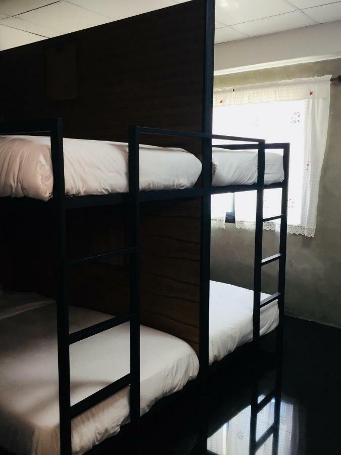 Baan Lung Poshtel Hostel Chiang Mai Ngoại thất bức ảnh